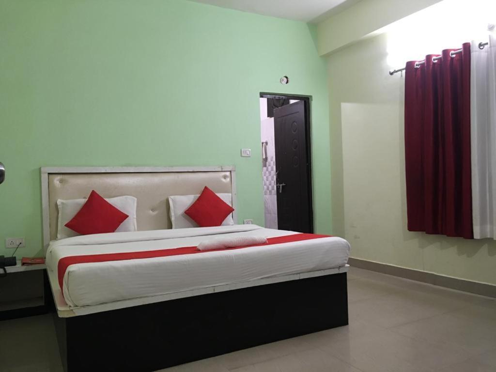 Hotel Yug Residency 瓦拉纳西 外观 照片