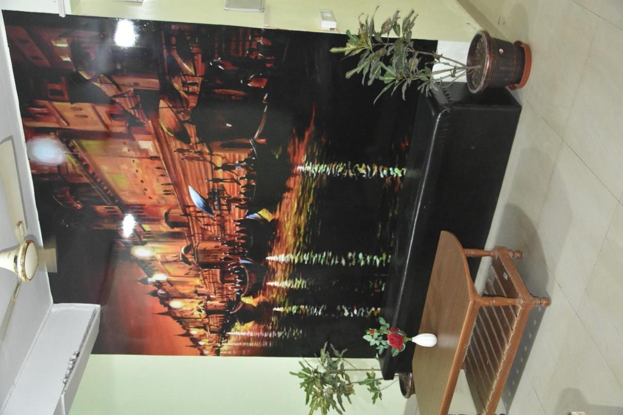 Hotel Yug Residency 瓦拉纳西 外观 照片